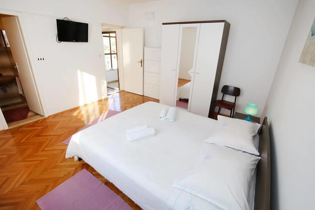 Apartments Martina 比比涅 外观 照片